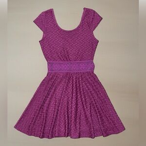 ♒️ Love, Fire Dress~Women’s S~Burgundy~Cup Sleeves~Floral Waist/Cutouts~Flares